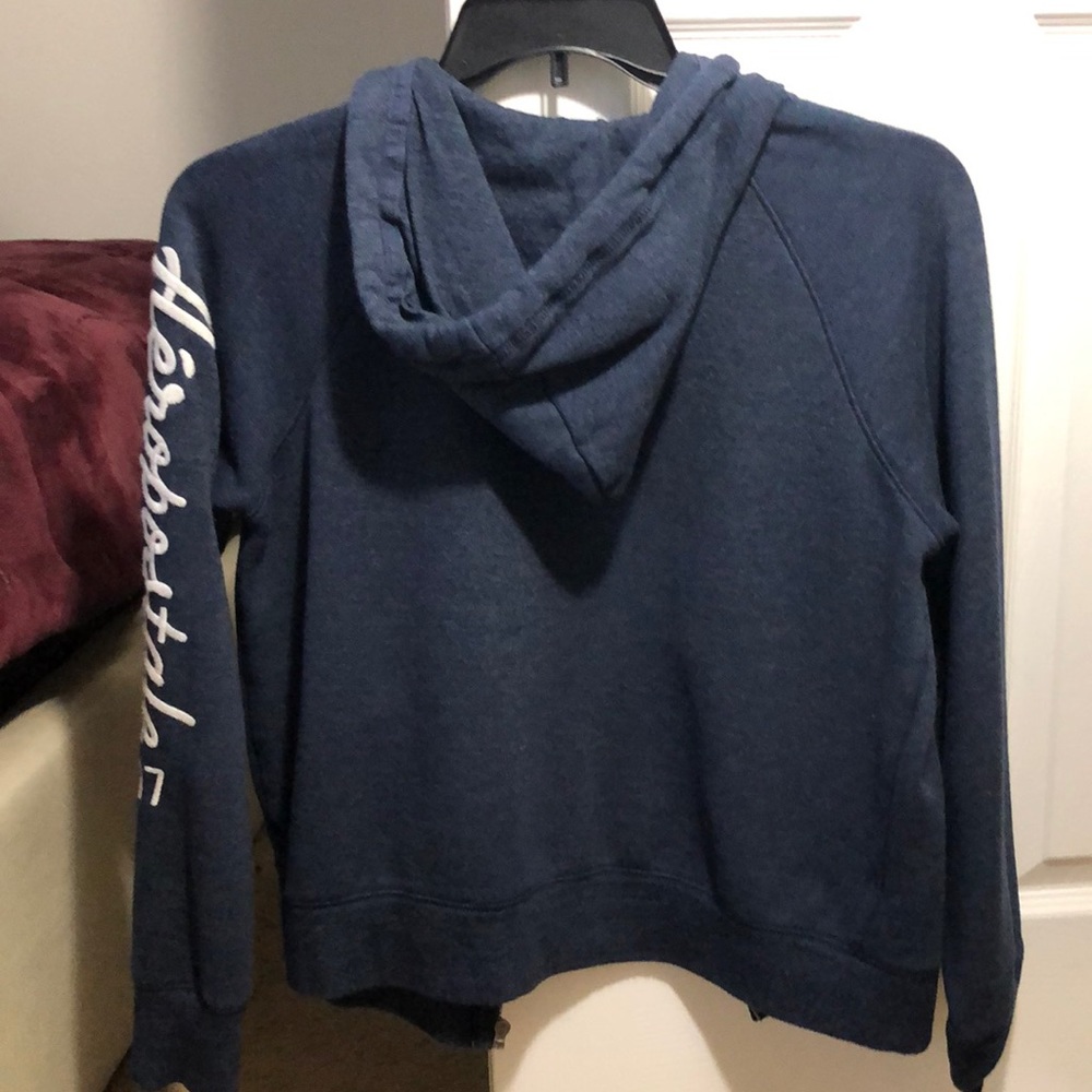 Sweater - Picture 2 of 2